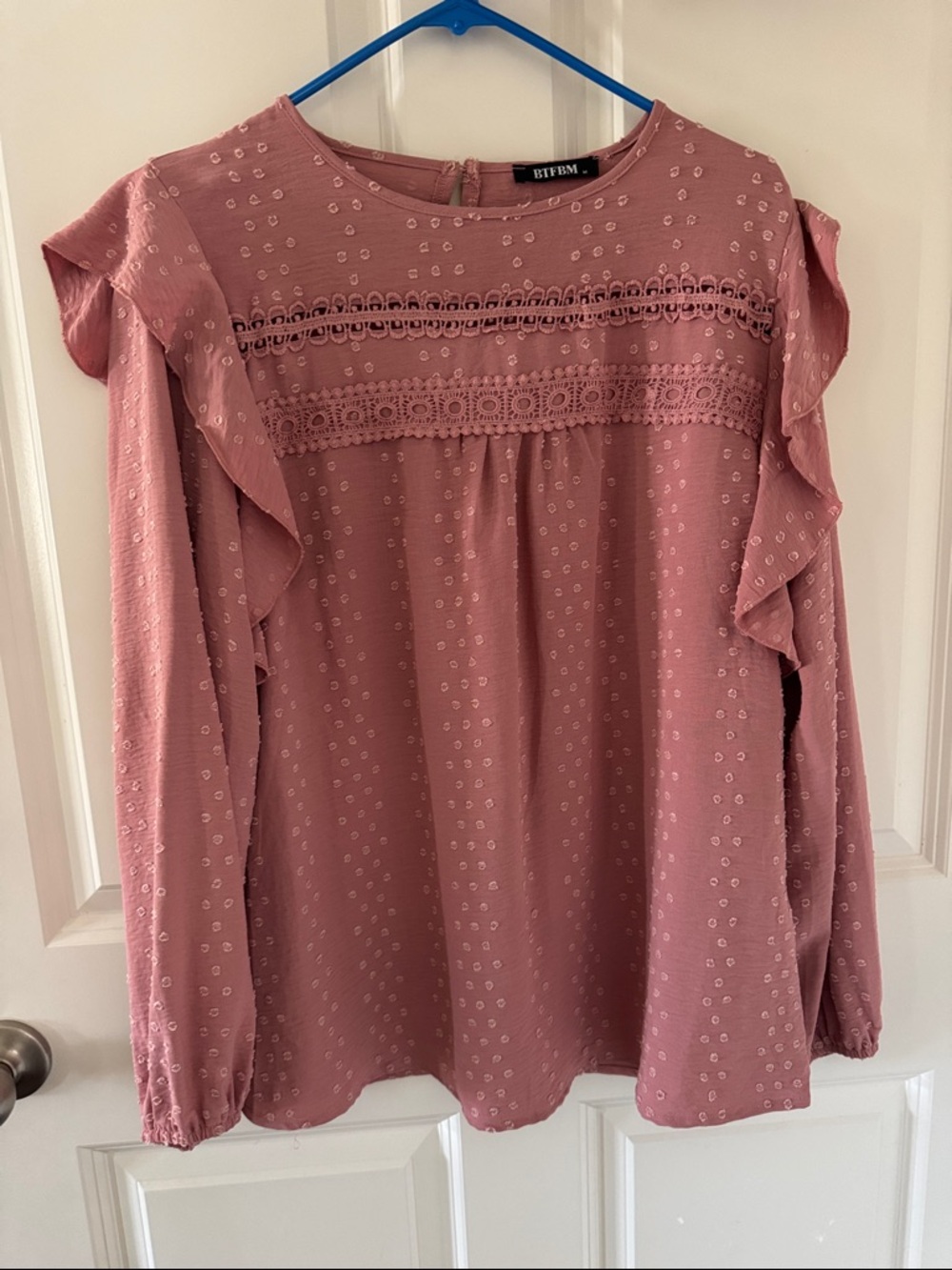 BIT FAM Ruffled Eyelet Blouse in Dusty Rose